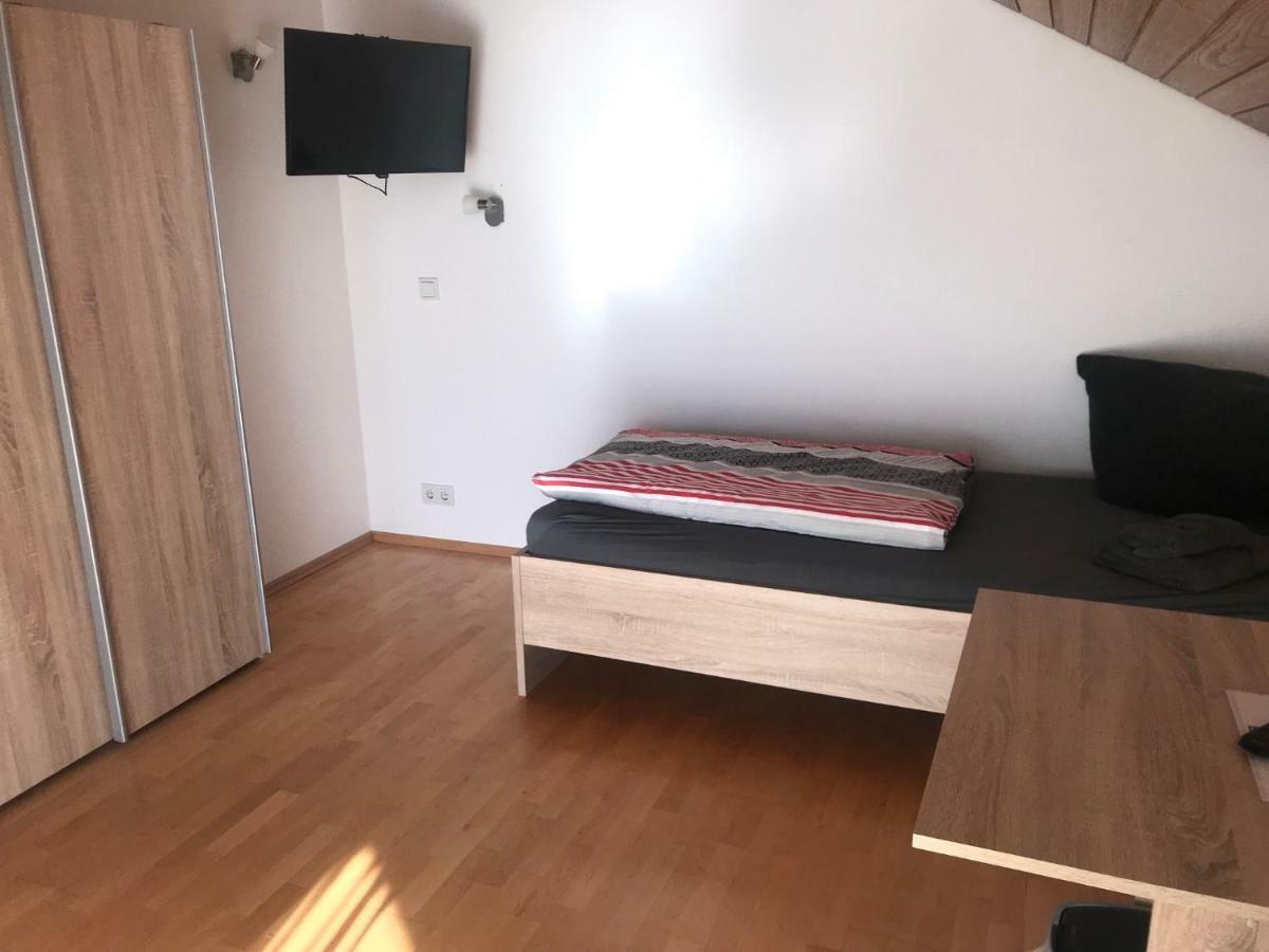 Ferienwohnung Asum ダージンク エクステリア 写真